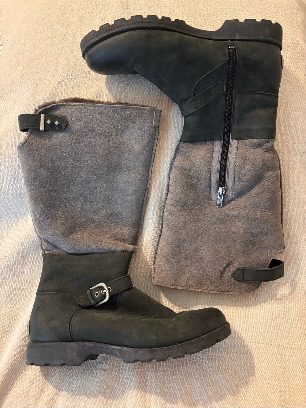 UGG black and gray Daleane boots with shearling lining